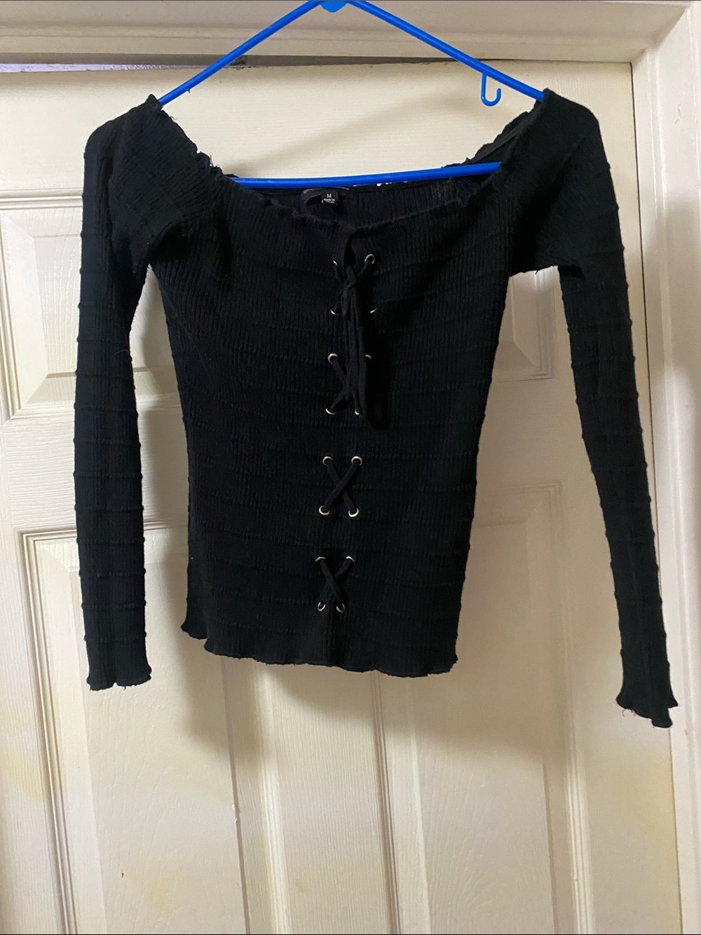L.L. Bean Black Off-Shoulder Lace-Up Ribbed Long Sleeve Top